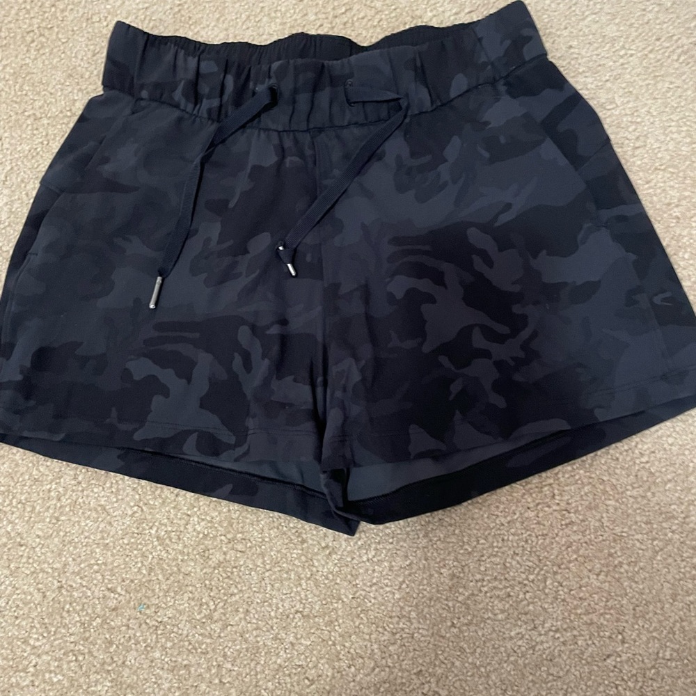 Lululemon 4